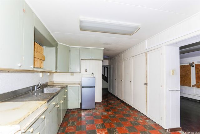 970 Valley View Drive, Honolulu, HI 96819