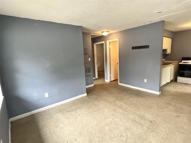 402 TERRY STREET, Wildwood, FL 34785