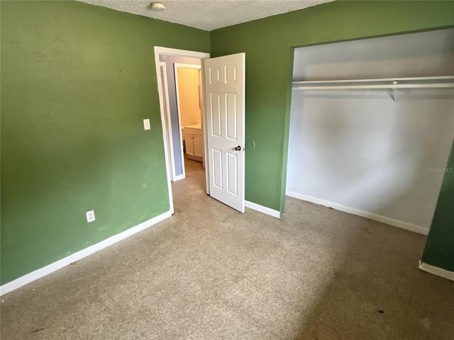 402 TERRY STREET, Wildwood, FL 34785