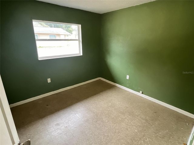 402 TERRY STREET, Wildwood, FL 34785