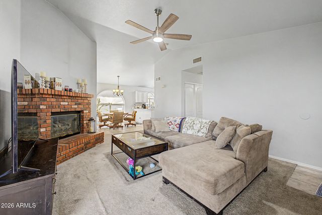 15215 W EUREKA Trail, Surprise, AZ 85374