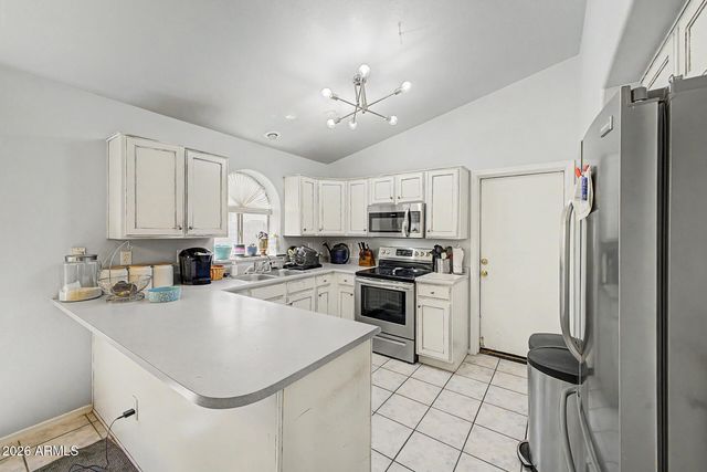 15215 W EUREKA Trail, Surprise, AZ 85374