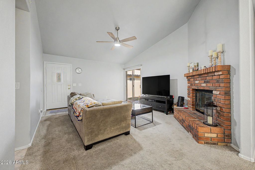 15215 W EUREKA Trail, Surprise, AZ 85374 — photo 4
