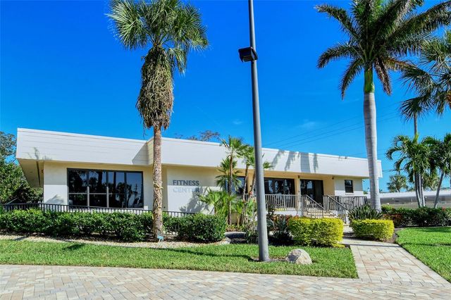 5740 MIDNIGHT PASS ROAD 307, Sarasota, FL 34242