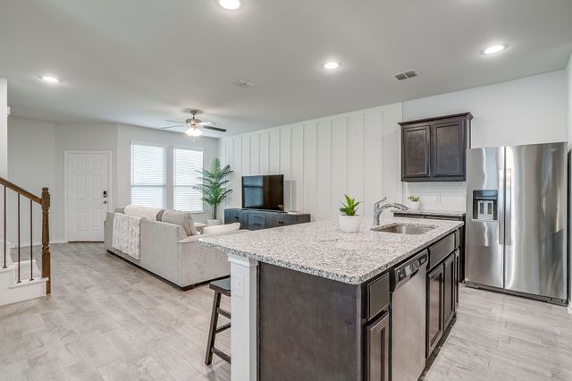 440 Milverton Drive, Fort Worth, TX 76036