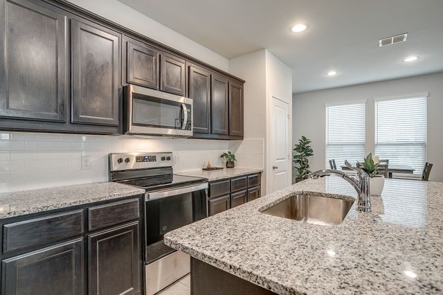 440 Milverton Drive, Fort Worth, TX 76036