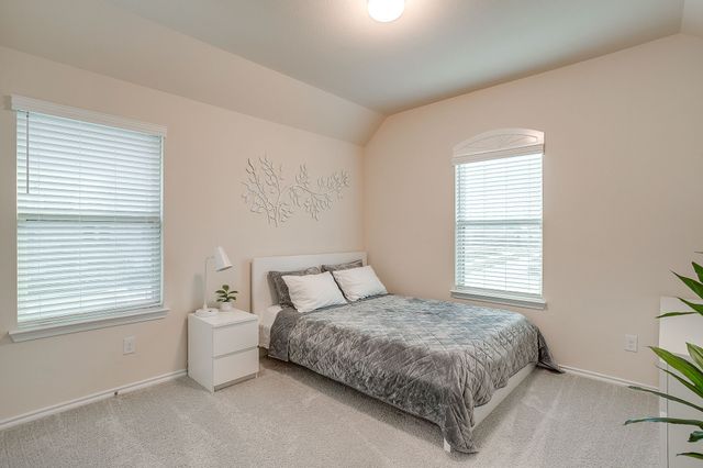 440 Milverton Drive, Fort Worth, TX 76036