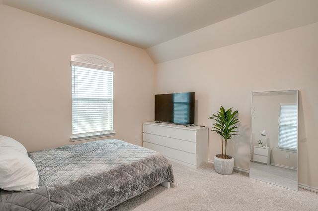 440 Milverton Drive, Fort Worth, TX 76036