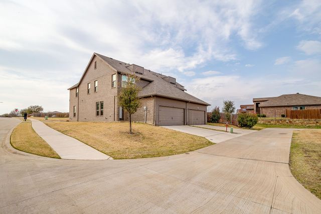 440 Milverton Drive, Fort Worth, TX 76036