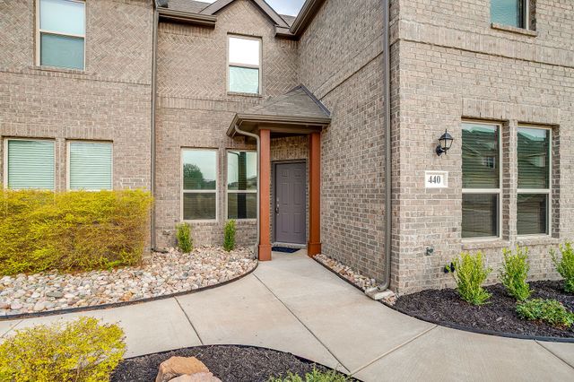 440 Milverton Drive, Fort Worth, TX 76036
