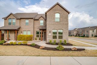 440 Milverton Drive, Fort Worth, TX 76036