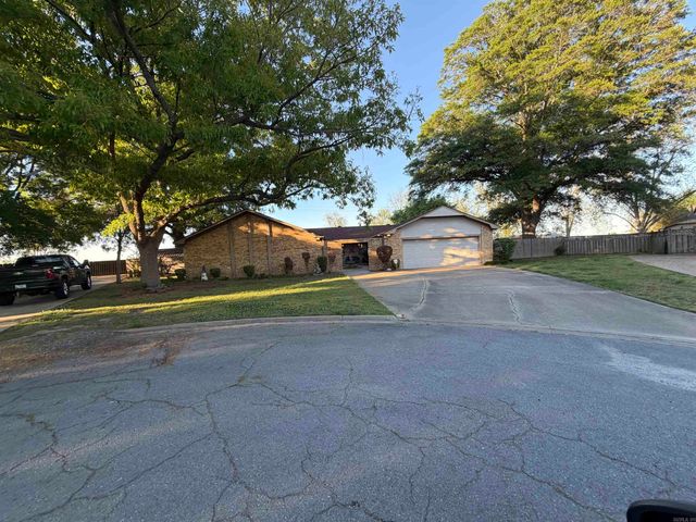 120 Patrick, Dumas, AR 71639