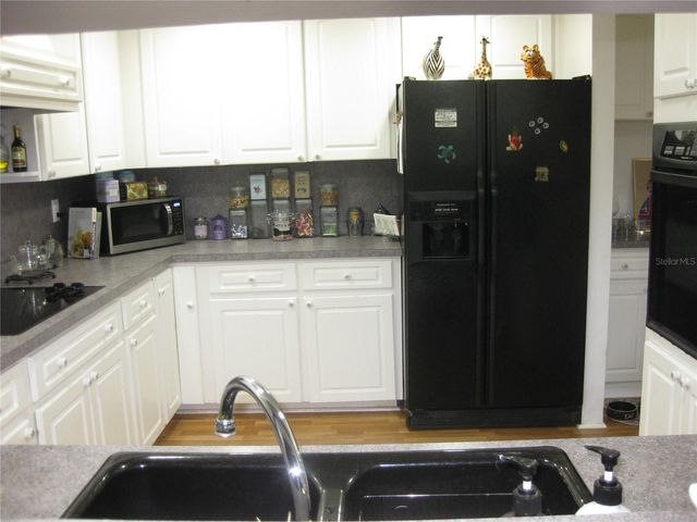 7026 LENAPE CIRCLE, New Port Richey, FL 34653