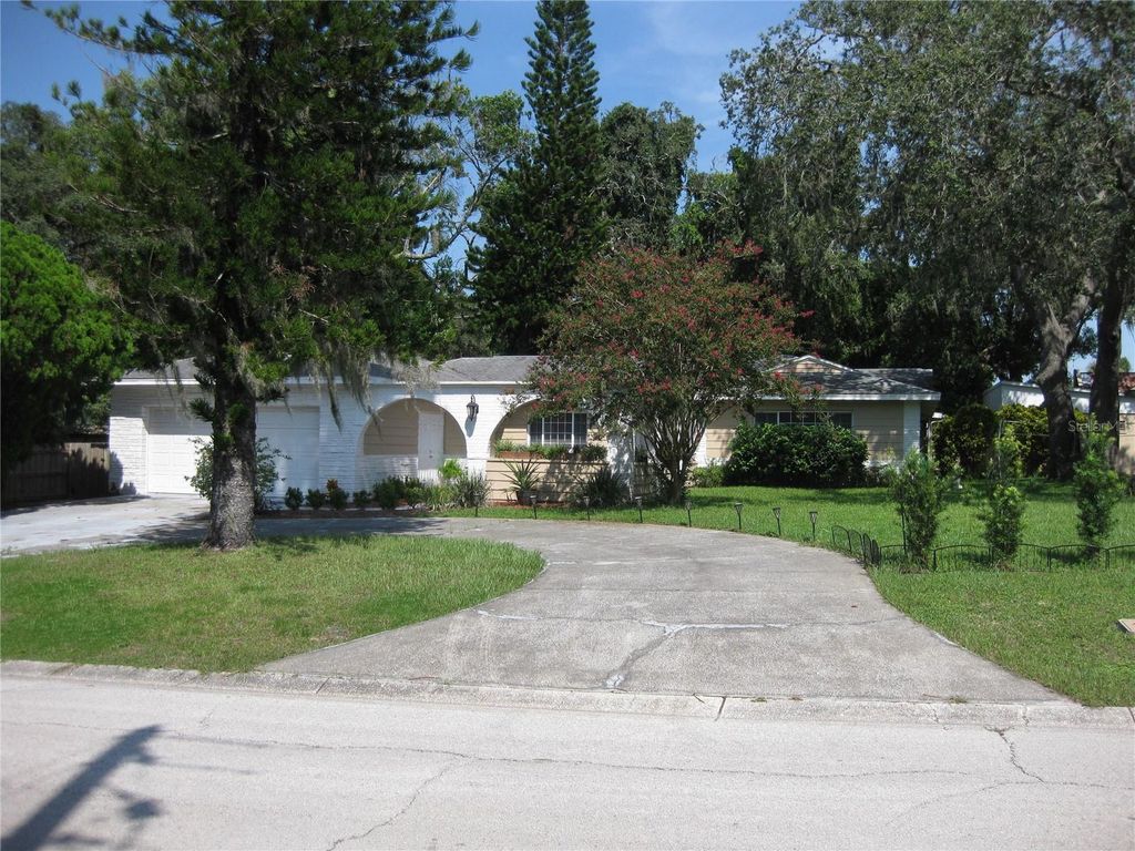 7026 LENAPE CIRCLE, New Port Richey, FL 34653