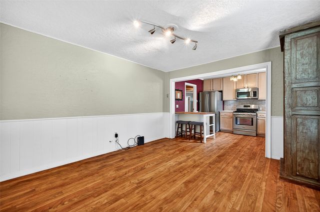 517 W Bullock Street, Denison, TX 75020