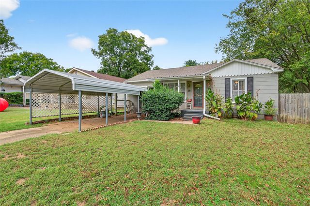517 W Bullock Street, Denison, TX 75020