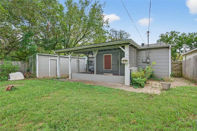 517 W Bullock Street, Denison, TX 75020
