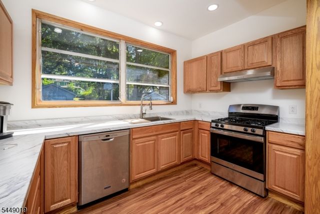 52 Orchard Rd, Maplewood Twp., NJ 07040