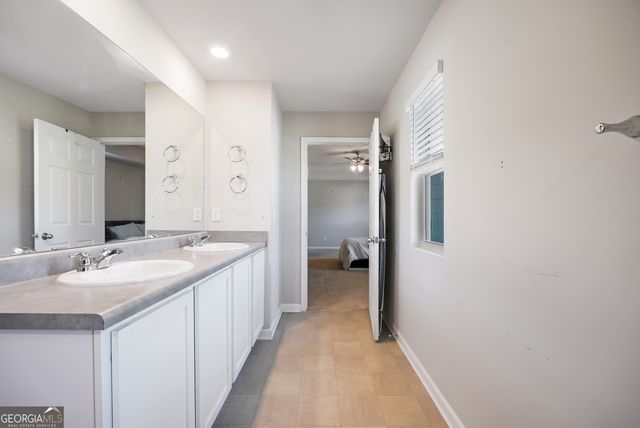 9851 Byrne Drive, Jonesboro, GA 30236