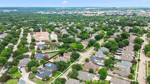 2618 Saint Michelle Lane, Mckinney, TX 75070