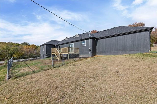 1309 W 100TH Terrace, Kansas City, MO 64114