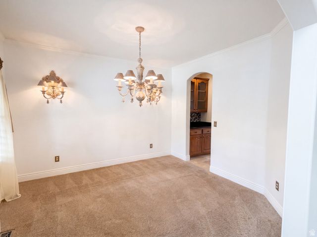 557 E HOLLOW CREEK RD, Draper, UT 84020