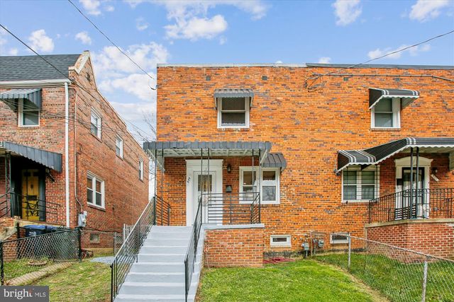 529 FOXHALL PL SE, Washington, DC 20032