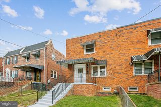 529 FOXHALL PL SE, Washington, DC 20032
