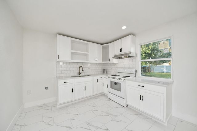 2926 Knotty Oaks Trl Trail, Houston, TX 77045