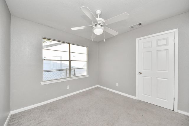 2926 Knotty Oaks Trl Trail, Houston, TX 77045