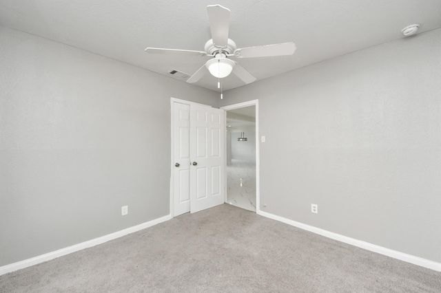 2926 Knotty Oaks Trl Trail, Houston, TX 77045