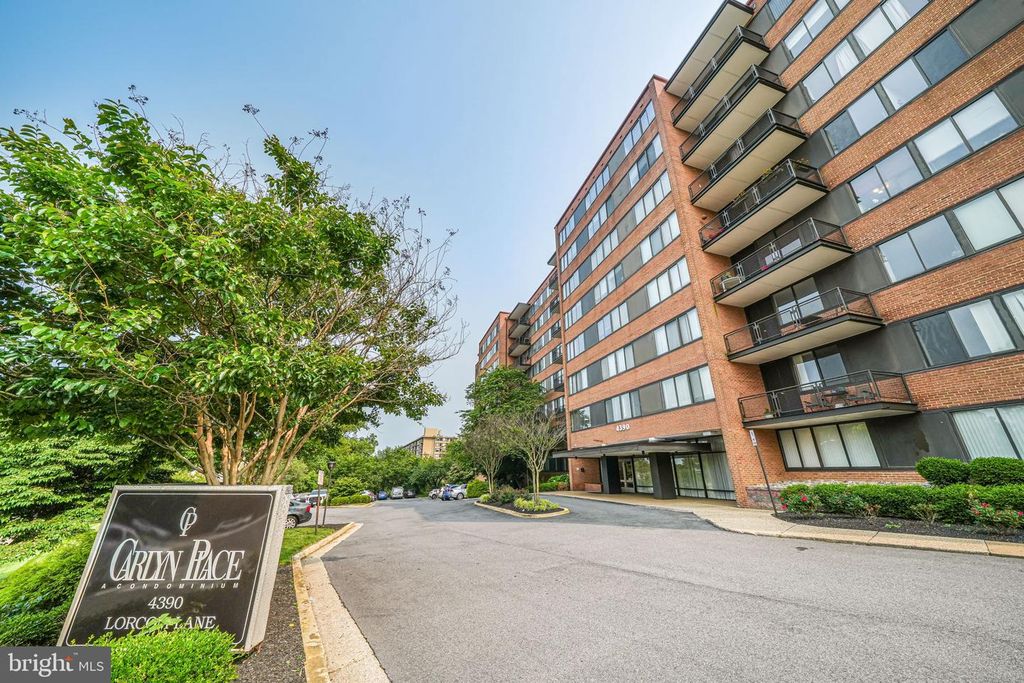4390 LORCOM LN #810, Arlington, VA 22207