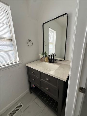 10813 Quail Circle, Oklahoma City, OK 73120