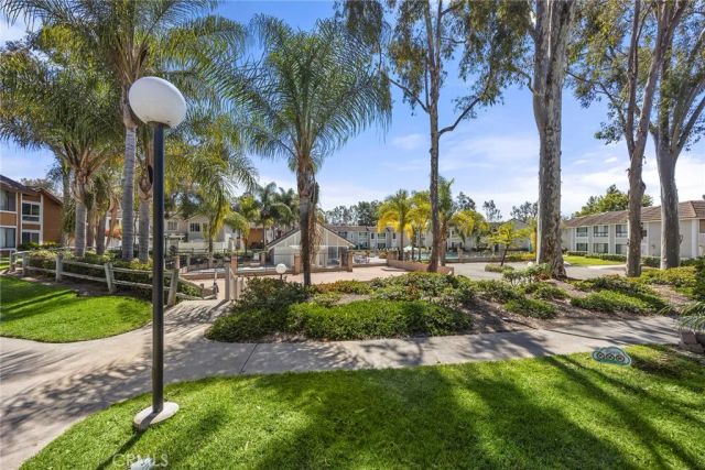 25885 Trabuco 101, Lake Forest, CA 92630