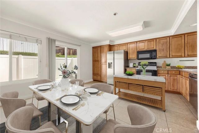 25885 Trabuco 101, Lake Forest, CA 92630