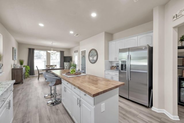 711 Stonewall Jackson Court, Conroe, TX 77302