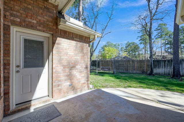 711 Stonewall Jackson Court, Conroe, TX 77302