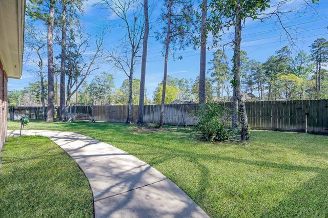 711 Stonewall Jackson Court, Conroe, TX 77302