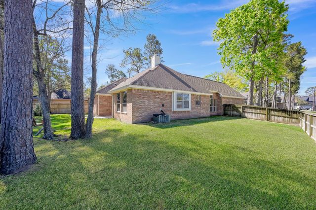711 Stonewall Jackson Court, Conroe, TX 77302