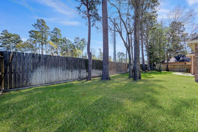 711 Stonewall Jackson Court, Conroe, TX 77302