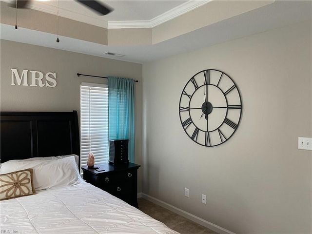 282 Paradise DR, Portsmouth, VA 23701