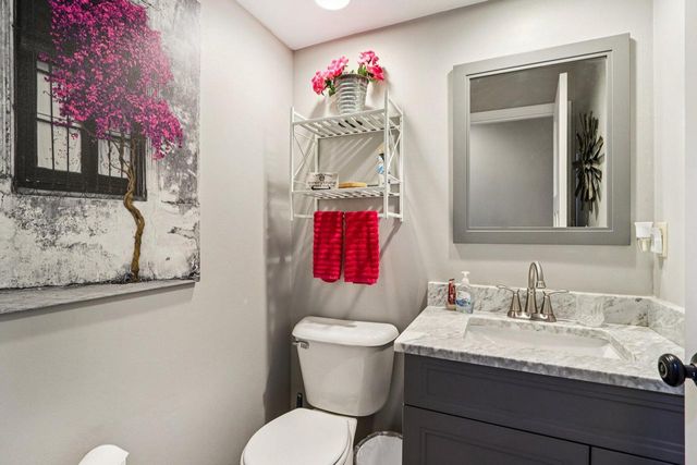 28645 Sunflower LANE, Waterford, WI 53185