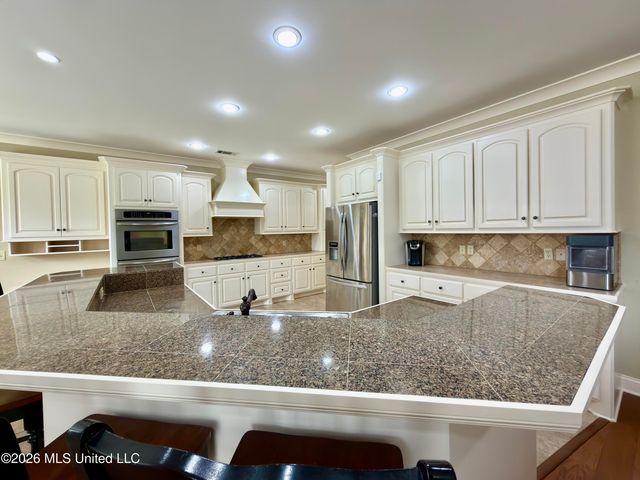 118 Bentwood Drive, Clinton, MS 39056