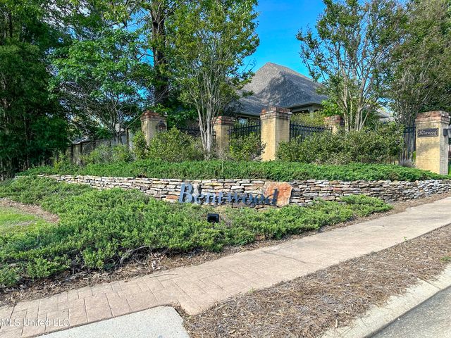 118 Bentwood Drive, Clinton, MS 39056