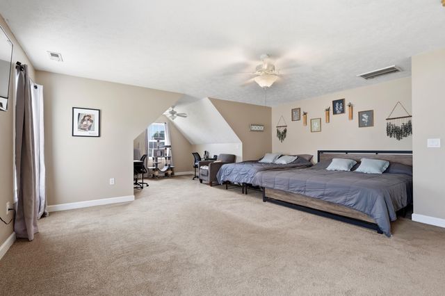 211 Oak Landing Dr., Conway, SC 29527