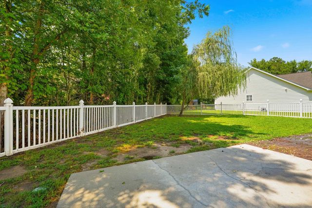 211 Oak Landing Dr., Conway, SC 29527