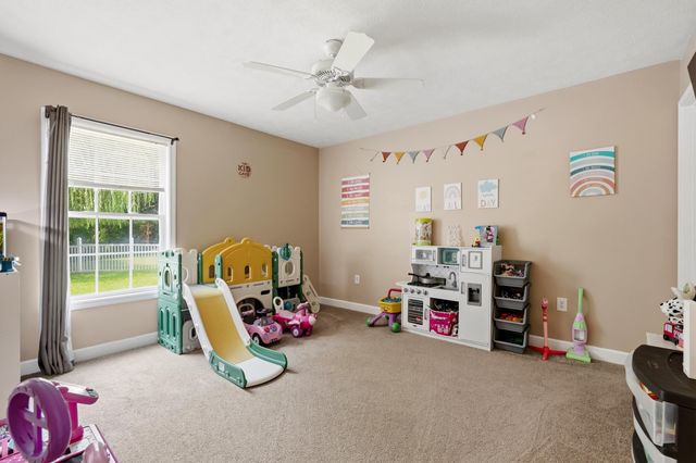 211 Oak Landing Dr., Conway, SC 29527