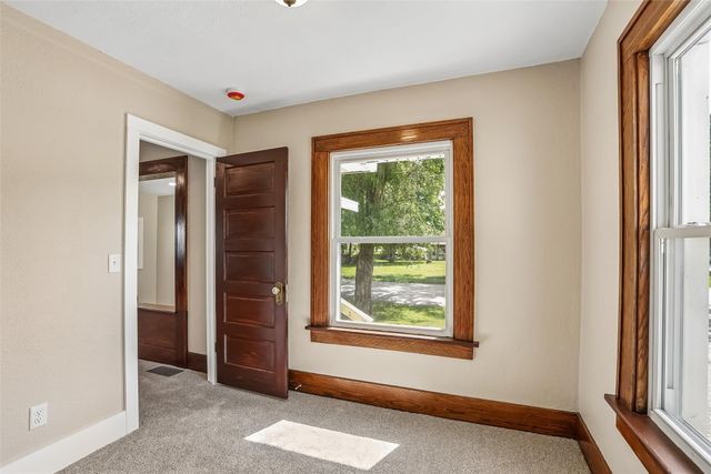 6418 SE 55th Street, Carlisle, IA 50047