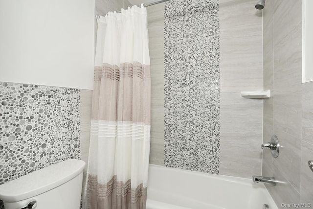 2 Wiener Drive, Monsey, NY 10952