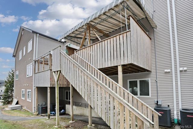 2 Wiener Drive, Monsey, NY 10952